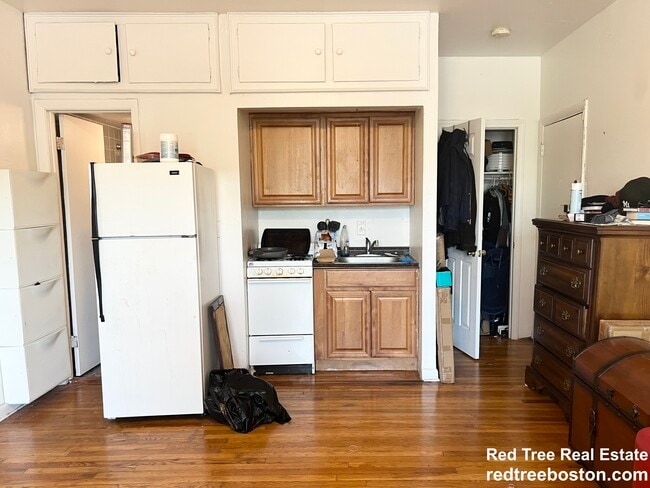 Photo - 153 Brighton Ave Unit 14