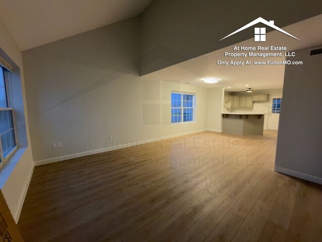 Photo - 1011-1013 Greystone Court Unit 1013 Greystone Court