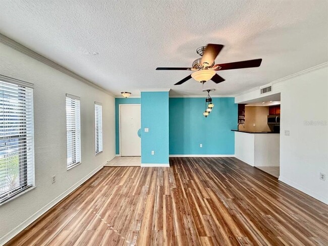 Photo - 704 Lyndhurst St Unit 624