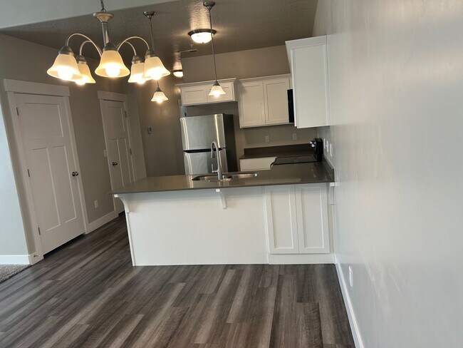 Photo - `1747 N Exchange Park Rd #Z-304