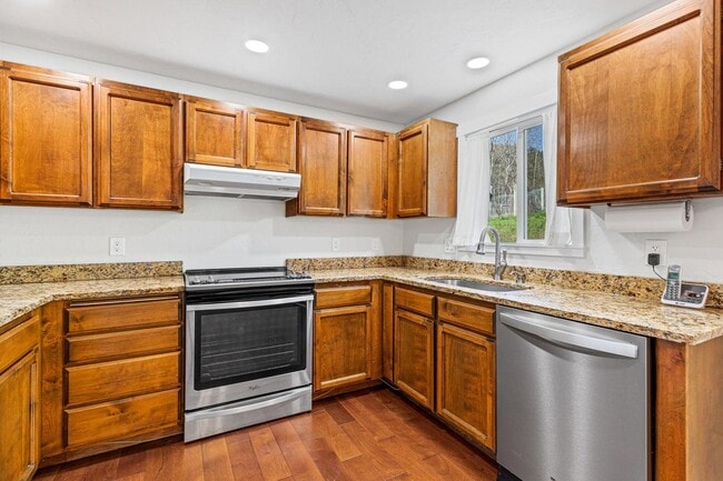 Photo - 2677 Humbug Creek Rd