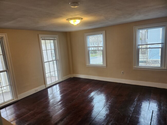 Photo - 27 Walnut St Unit 27 Walnut St