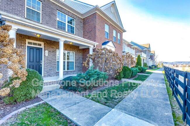 Photo - 304 Oldbury Ln