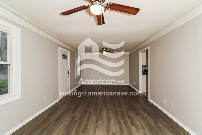 Photo - 390 Bud Smith Rd