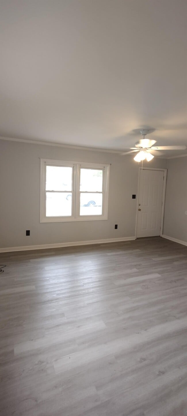 Photo - 1485 Morgan Dr