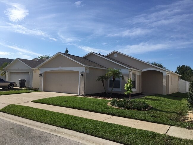 3-Bedroom For Rent By Posner Park! - 3-Bedroom For Rent By Posner Park! House