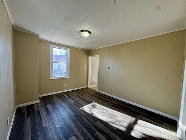 Photo - 3-bedroom, 1-bath single-family home