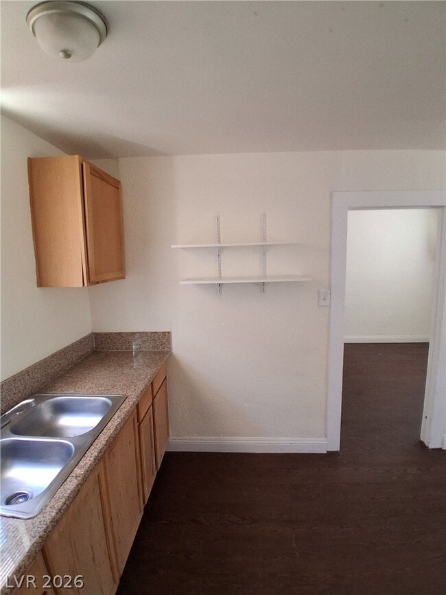 Photo - 413 W Van Buren Ave Unit 8