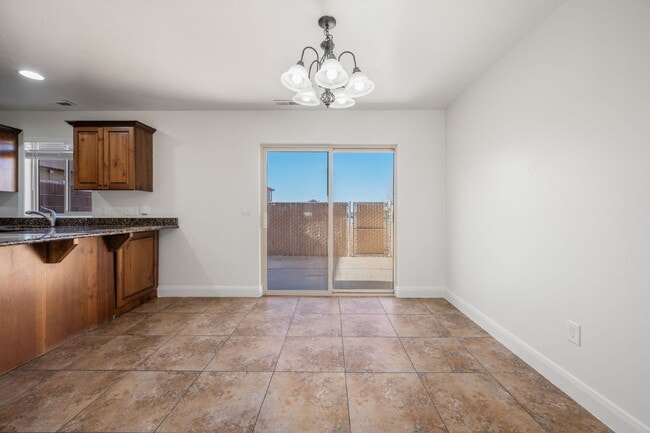 Photo - "Charming 3-Bed Townhouse in Cedar City with 2.5 Baths – Your Spacious 1,384 Sq Ft Retreat Awaits!" Unit #14A