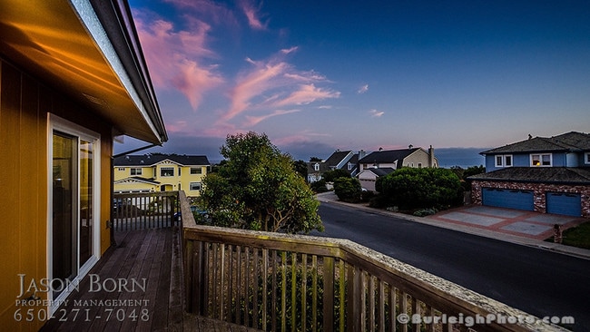 Photo - 400 Beach Ave