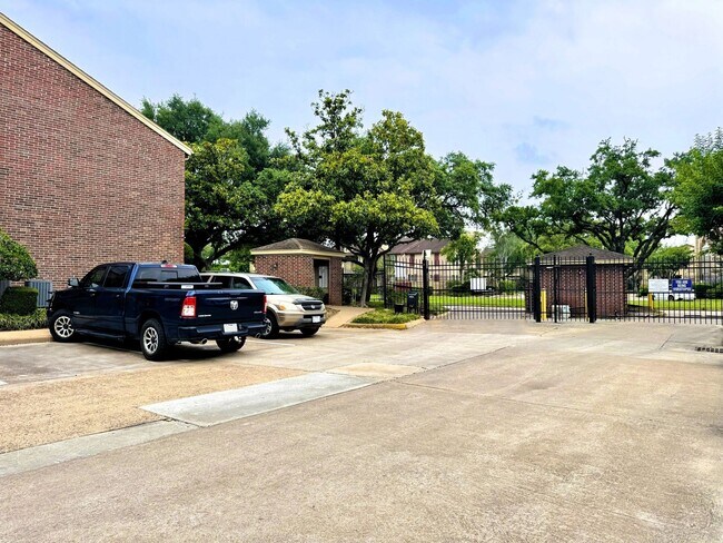 Photo - 8055 Cambridge St Unit 34