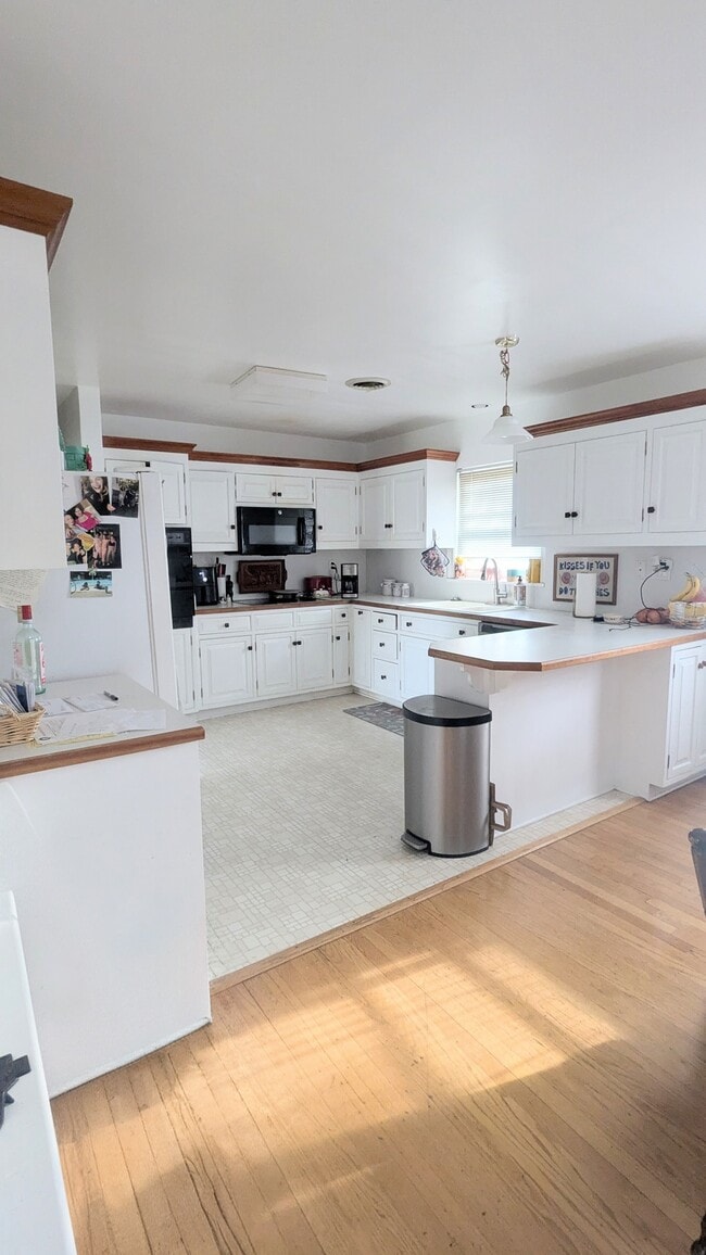 Photo - 2343 Penrose Dr