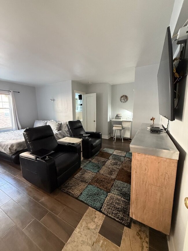 Photo - 1028 E Juneau Ave Unidad 702