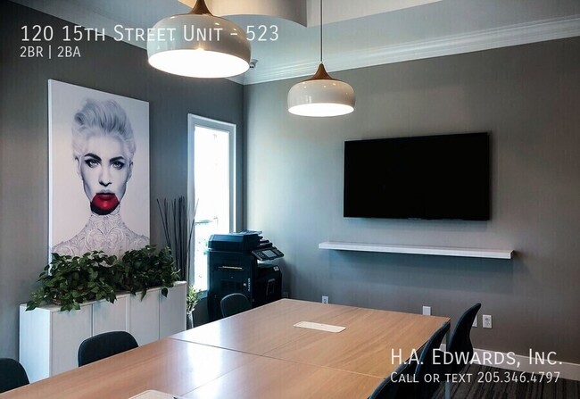 Photo - 120 15th St