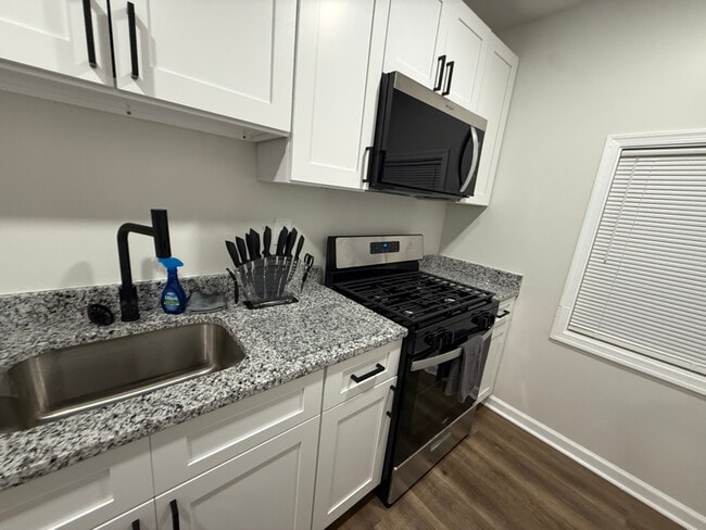 Photo - 1 Maple Ave Unidad Apt 1