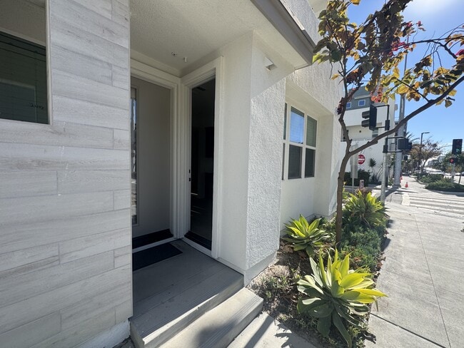 Photo - 2058 Quartet Loop