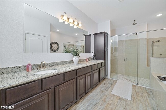 8784 Cascade Price Cir