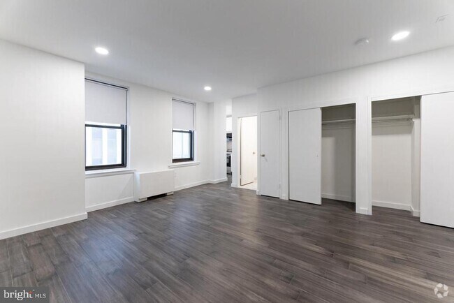 Building Photo - 135 S 19th St Unit 601 Rental