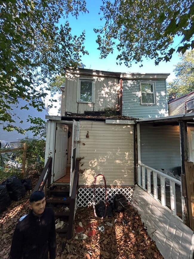 Photo - 89 Poplar St