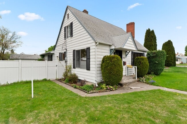 Photo - ***Coming soon July 1, 2026***Remodeled 4 Bed 1 Bath Shadle home Move-in Ready