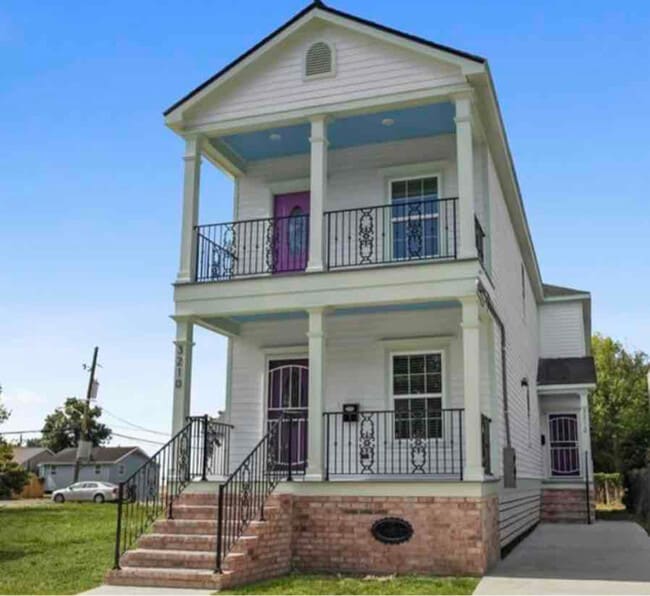 Photo - 3212 Jackson Ave