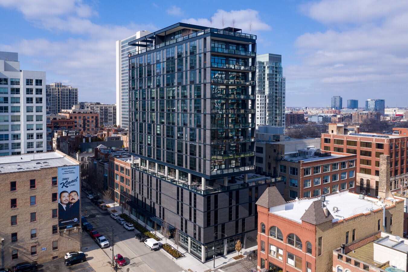 Photo - 400 W Huron St