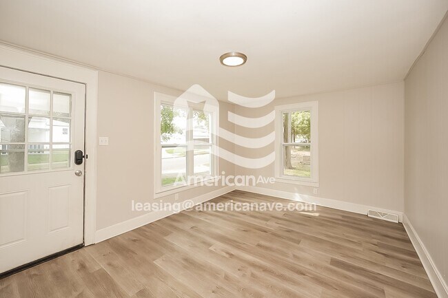 Photo - 372 Stanley Rd