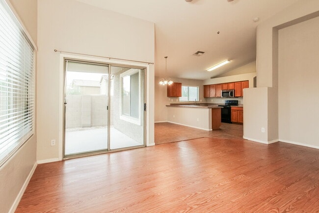Photo - 25549 W Winslow Ave