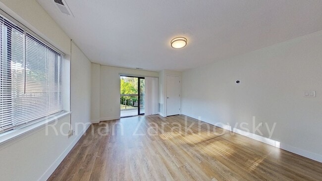 Photo - 25 Webster Ave Unidad 101