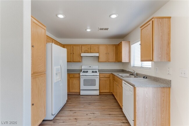 Photo - 11032 African Sunset St