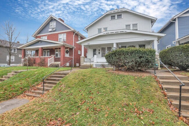 Photo - 1161-1163 Linwood Ave Unit 1163