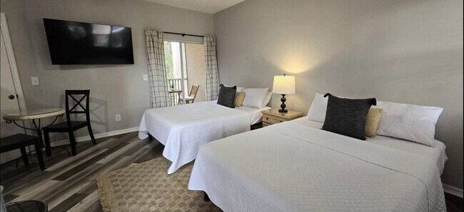 Photo - 10047 Perfect Dr Unidad B