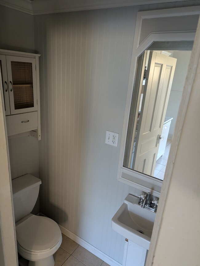 Photo - 748 Orange St