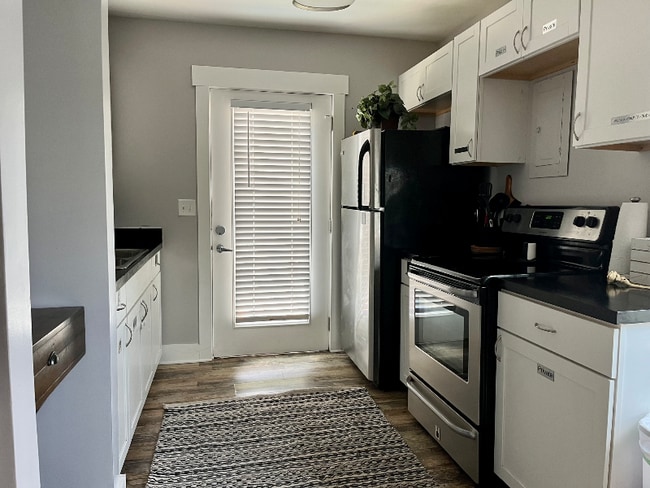 Photo - 2945 Alabama Dr