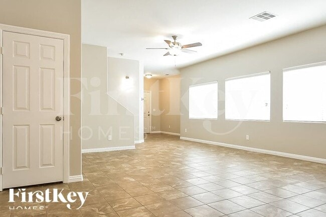 Photo - 9317 Gracious Lady St