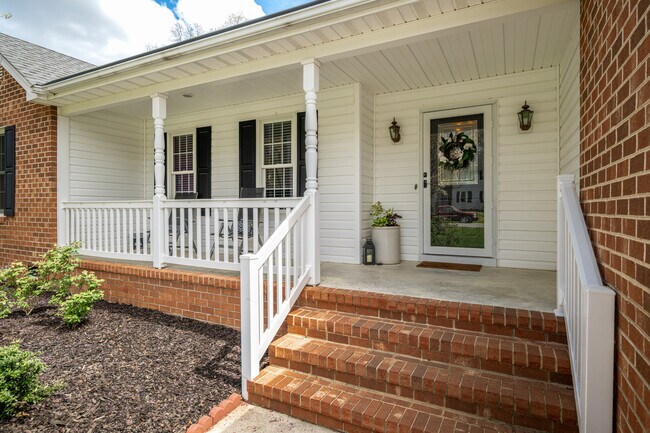 Photo - 13209 Sir Scott Dr