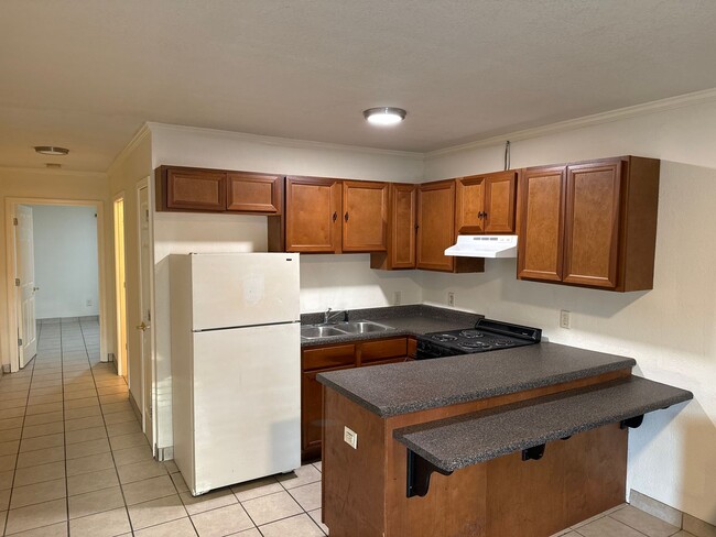 Photo - 100 Kittrell St Unit Apt C