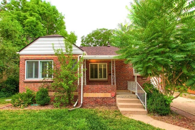Photo - 1317 Jersey St