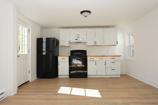 Photo - 26 South St Unit D