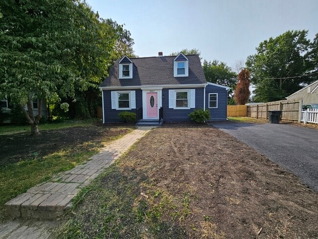 Photo - 3907 E Chatham Dr