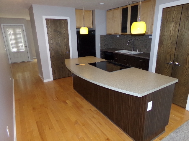 Photo - BCR 7000 Straffan Place-H