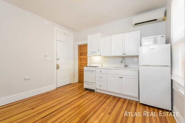 Photo - 1066 N Clarkson St Unit 01