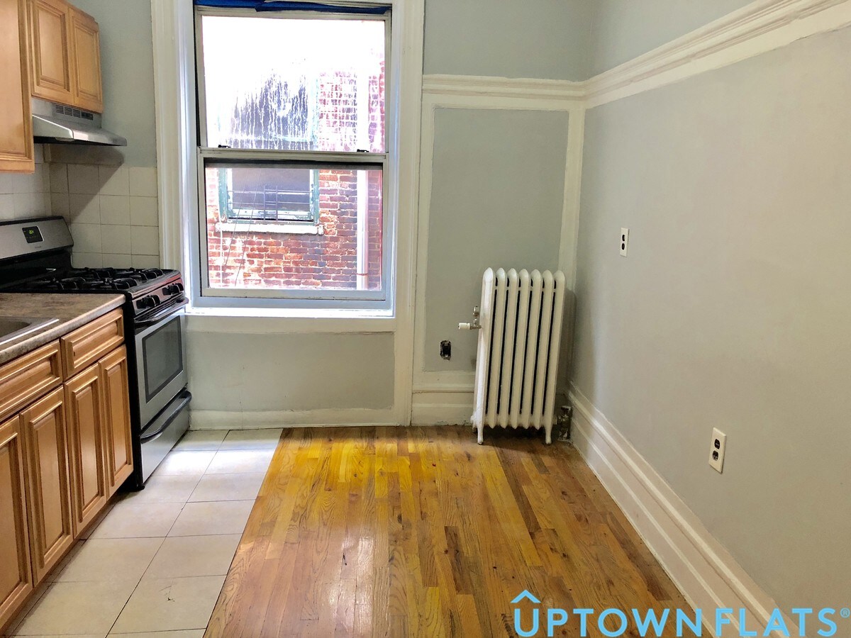 Photo - 831 Nostrand Ave Unit 5