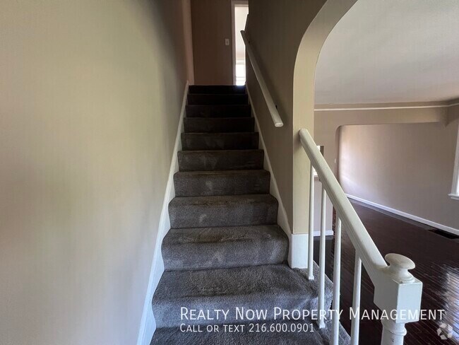 Building Photo - 3402 Westbury Rd Rental