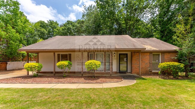 Building Photo - 4811 Bridlewood Dr