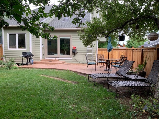 Building Photo - 3625 Roundtree Ct Rental
