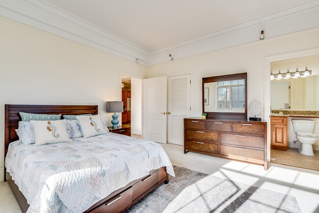 Photo - Pacific Grove Senior Living