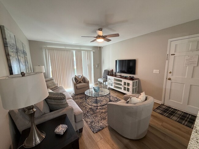 Photo - 850 Mallery St