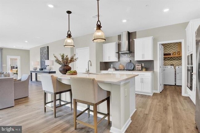 Photo - 491 Hanson St