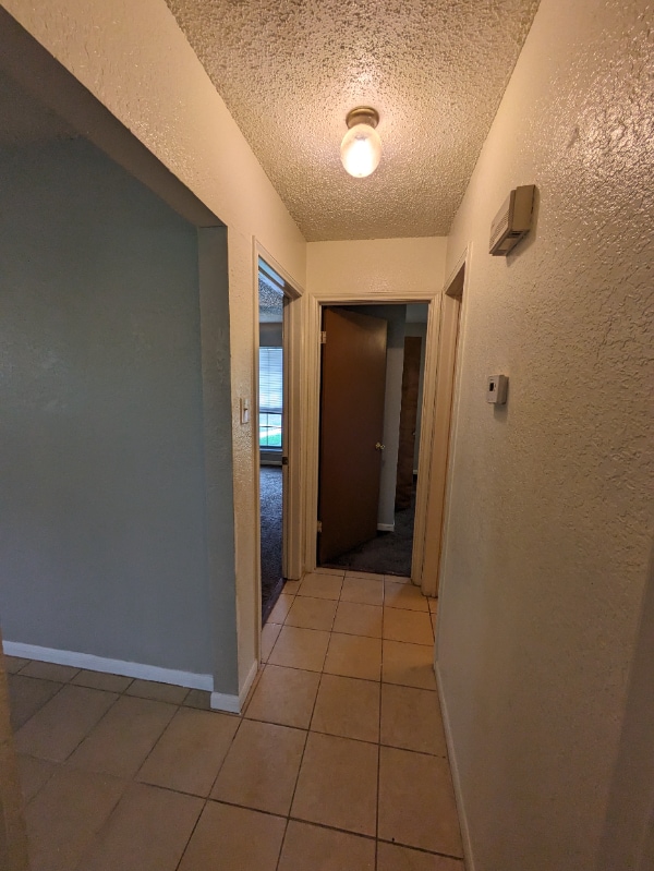 Photo - 933 Edwards St